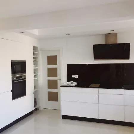 The White Apartment: Luxury, And Design Valensiya