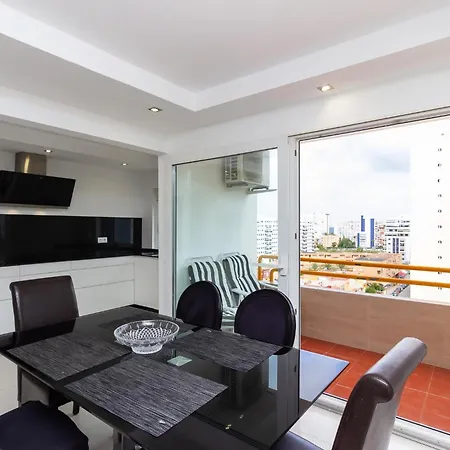 The White Apartment: Luxury, And Design דירה *